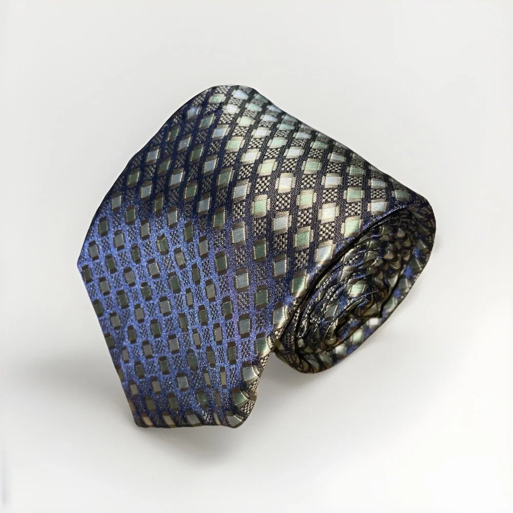 Mens Van Heusen Necktie Metallic Geometric Patterned Polyester Neck Tie Handmade